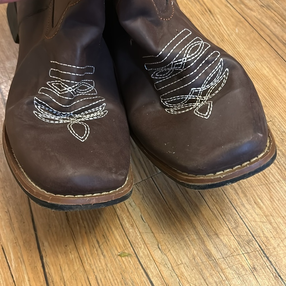 Brown Cowboy Boots with Sunflower Embroidery Size 41 - Picture 7 of 8